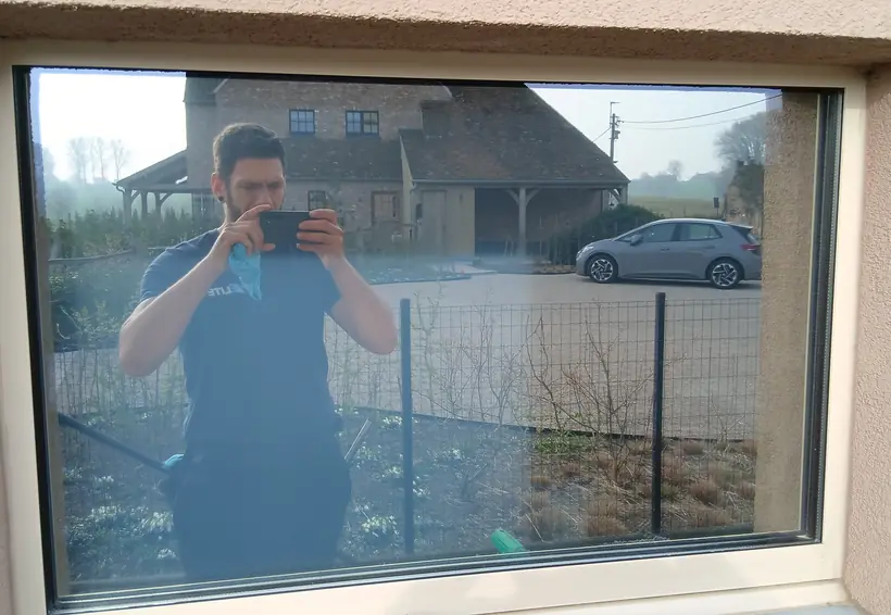 Streeploos gewassen raam