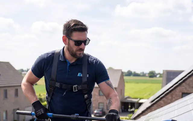 Zonnepanelen reinigen